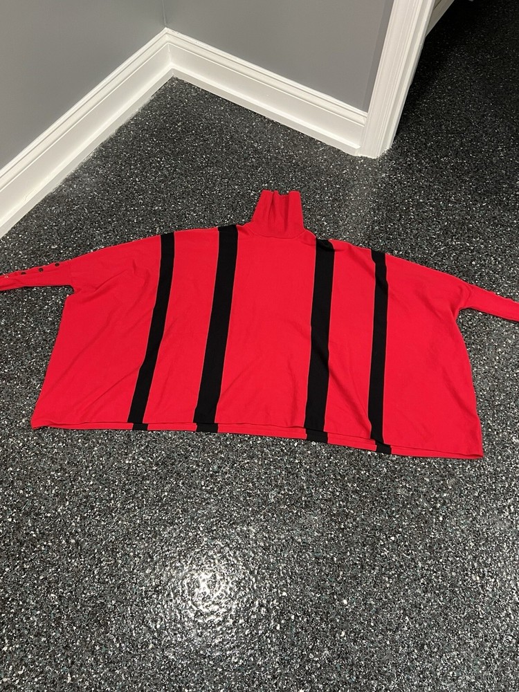Suéter ALFANI Cuello Alto Rojo Negro Rayas Suelto Mediano M