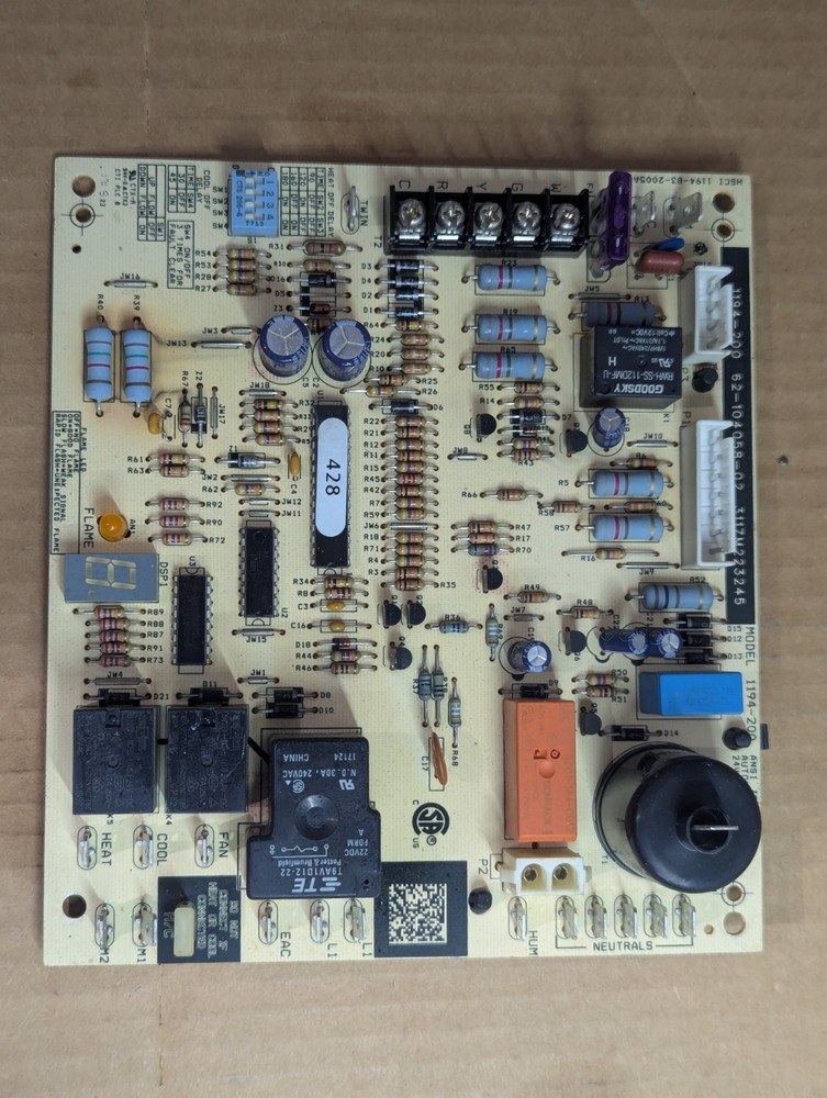 1194-200 Furnace Control Board 62-104058-02 Tested