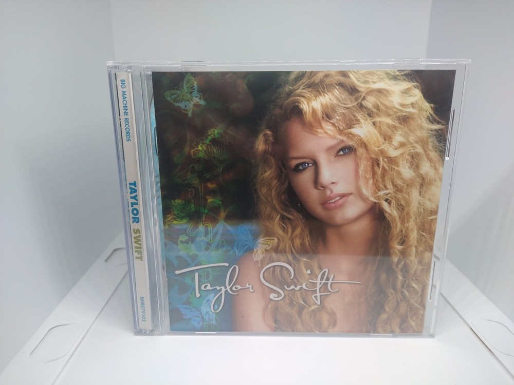 *Taylor Swift by Taylor Swift (CD, 2008) Debut Album