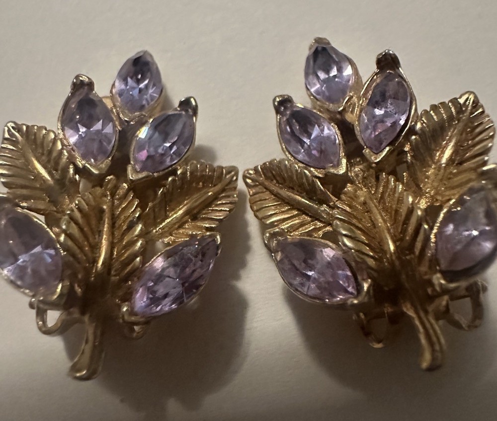 Kramer Signed Gold Tone Leaf Clip-On Earrings with purple stones