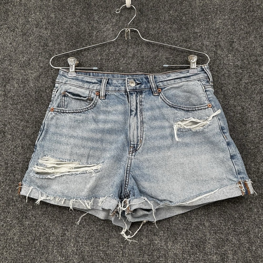 American Eagle Jean Mom Shorts Cutoff Womens 8 Light Wash Distressed 2.5” Inseam