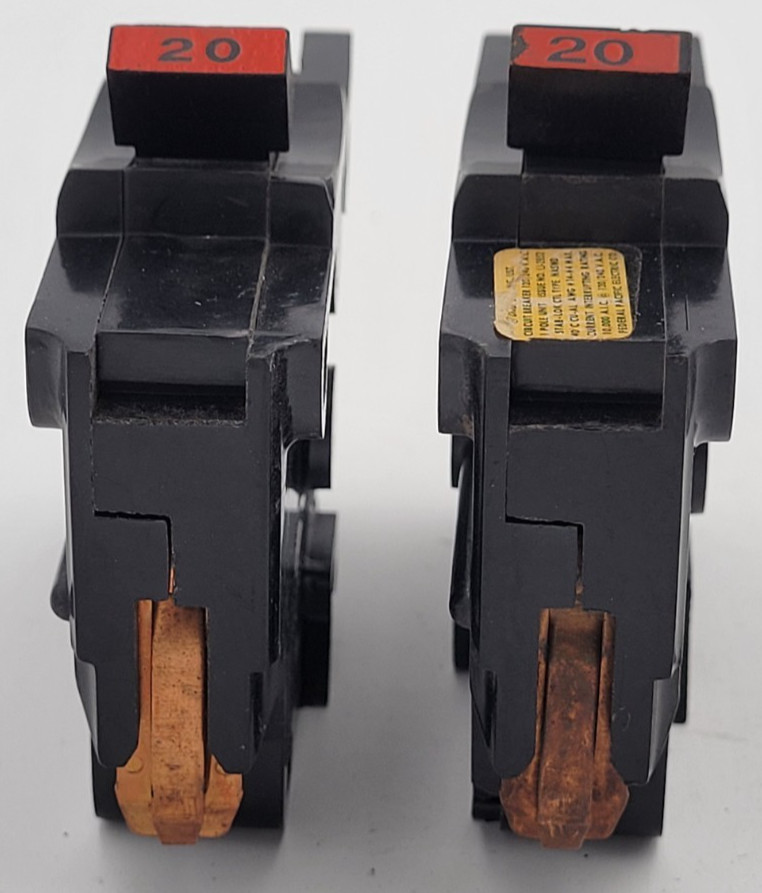 FPE NA120 20 A 1-Pole Stab-Lok Federal Pacific Circuit Breaker (Lot of 2) USED