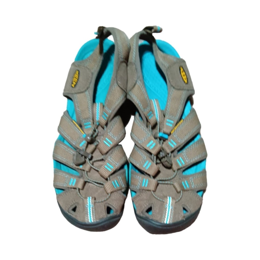 Keen Women's Clearwater CNX Hiking Sandals