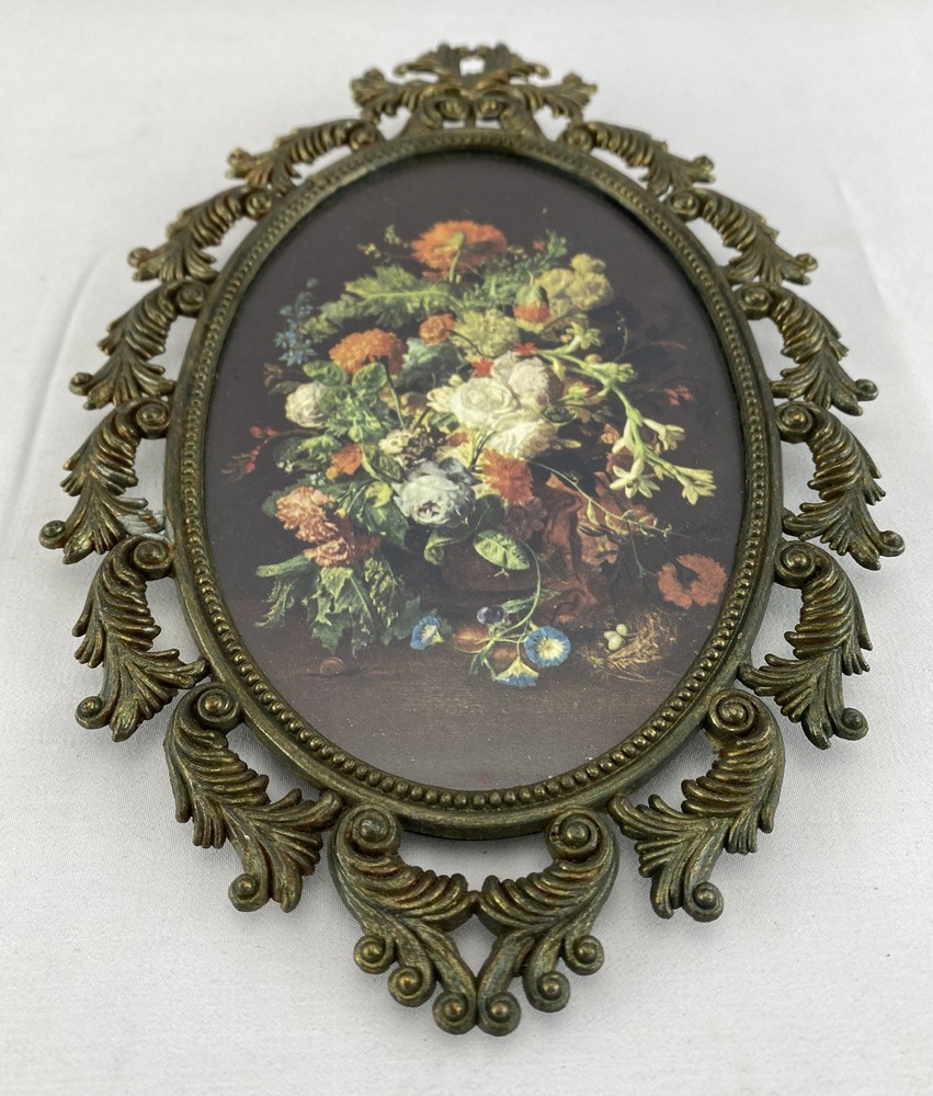 Beautiful Floral Oval Textured Print Made In Italy Brass Frame