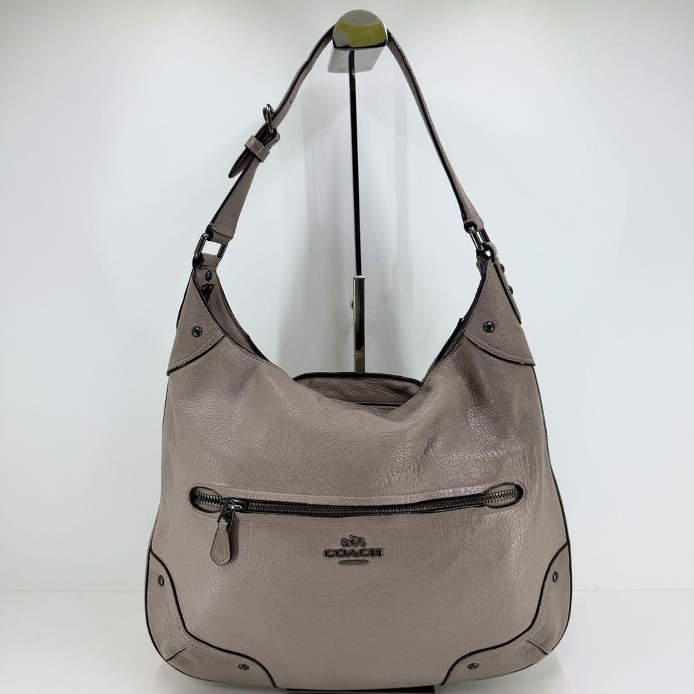 Authentic Coach Leather One-Shoulder Crossbody Bag with Silver Hardware 36cm