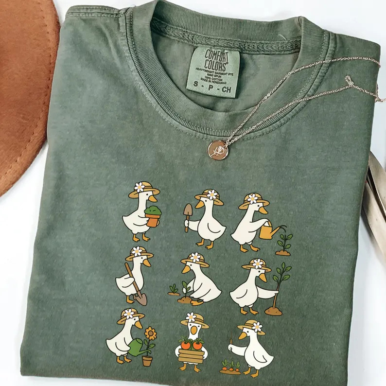 Cute Goose Gardening Funny Comfort Tee Soft Relaxed Fit Unisex Men Women Gift