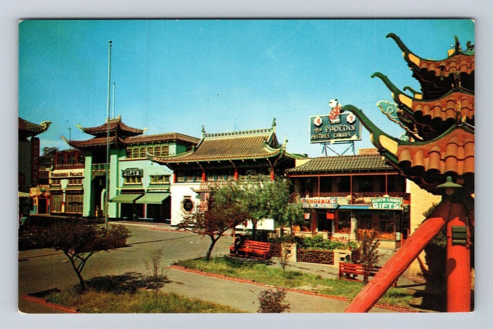 Los Angeles CA-California, New Chinatown Art And Gift Shops, Vintage Postcard