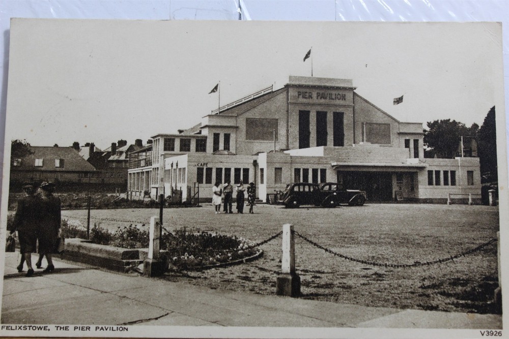 United Kingdom England Felixstowe Pier Pavilion Postcard Old Vintage Card View