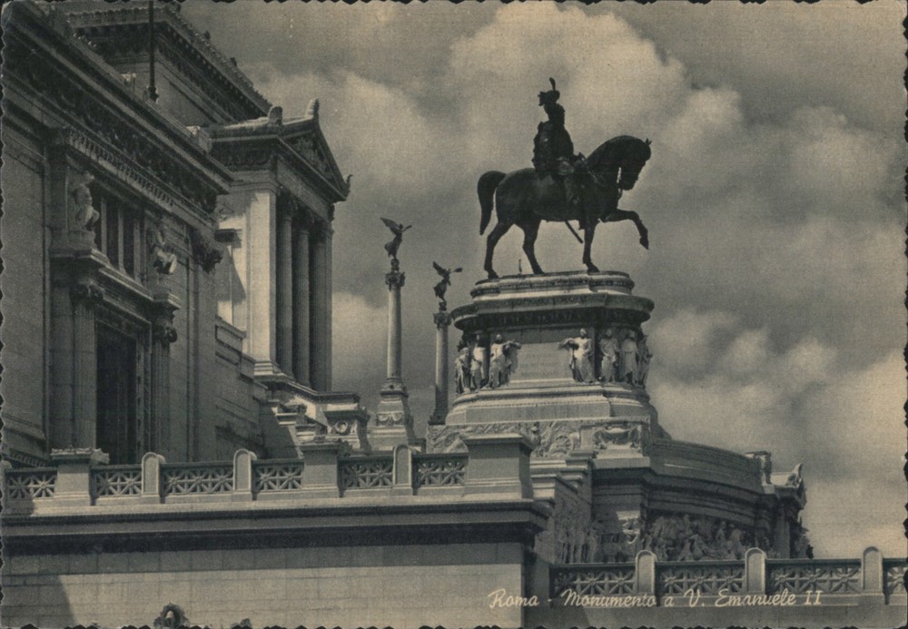 Rome, Italy Roma-Monument Victor Emanuel II Original Vintage Postcard