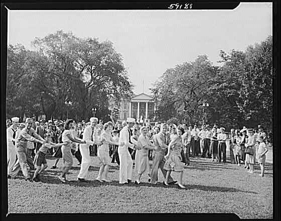 Photo:Washington D.C. V-J Day Dance White House 1945 Crowd Parade