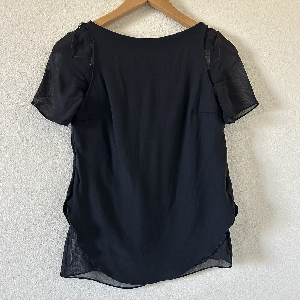 Akris Punto Black Sheer Short Sleeve Top Blouse Fringes V-Back Size 2 - READ
