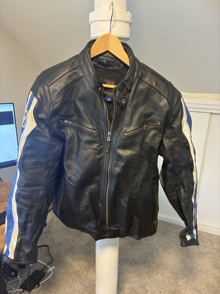 BMW XL (EU) Men's MOTORRAD CLUB Black Leather Motorcycle Riding Jacket