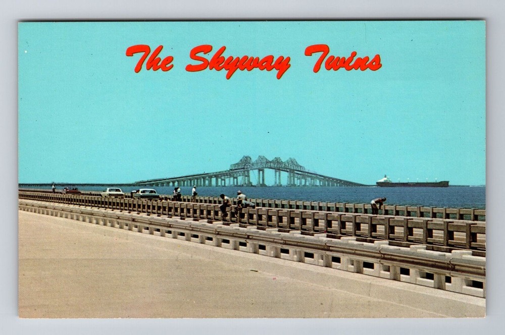 St Petersburg FL-Florida, Skyway Twin Spans, Tampa Bay Souvenir Vintage Postcard