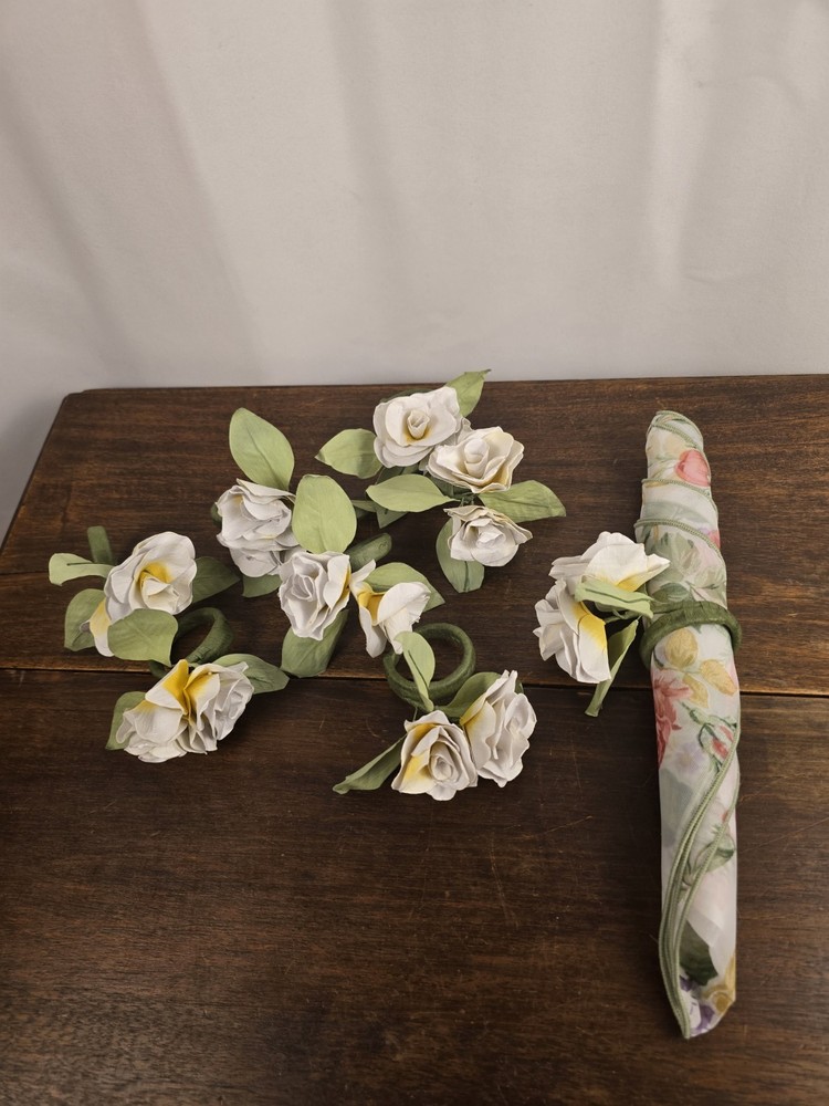 Set Of 8 White Floral Roses Napkin Ring Holders Event Parties Spring Summer