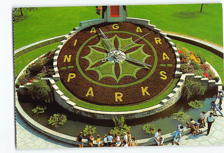 Postcard Niagara Parks Floral Clock Ontario Canada