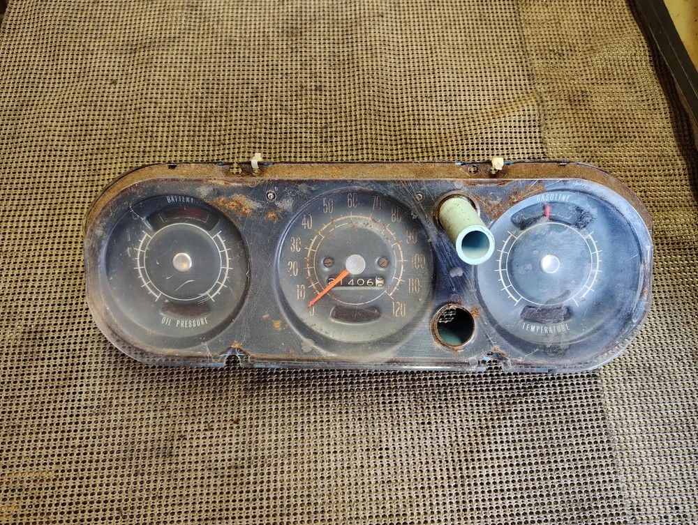 1966 Pontiac GTO LeMans Tempest Speedometer Fuel Gauge Cluster
