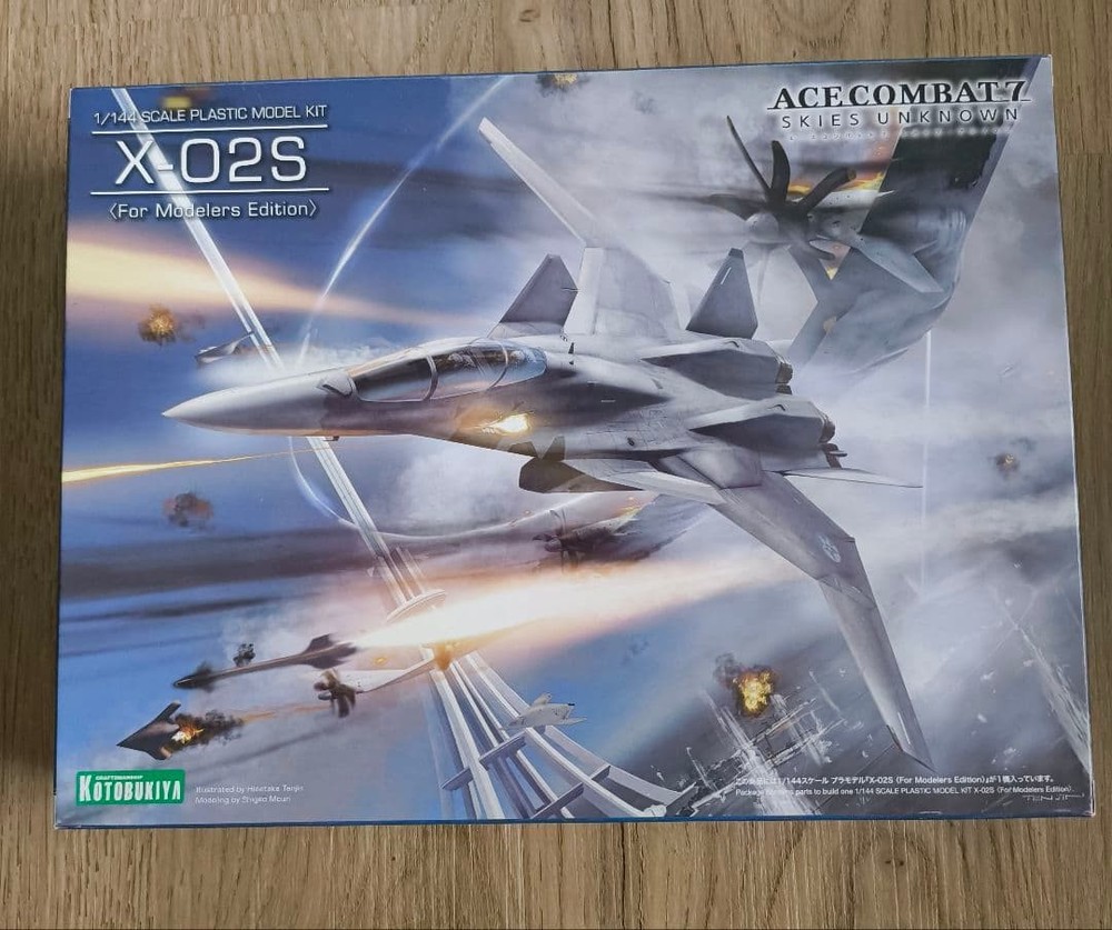 Ace Combat 7 X-02S 1/144 Scale Plastic Model Kit Unpainted-image