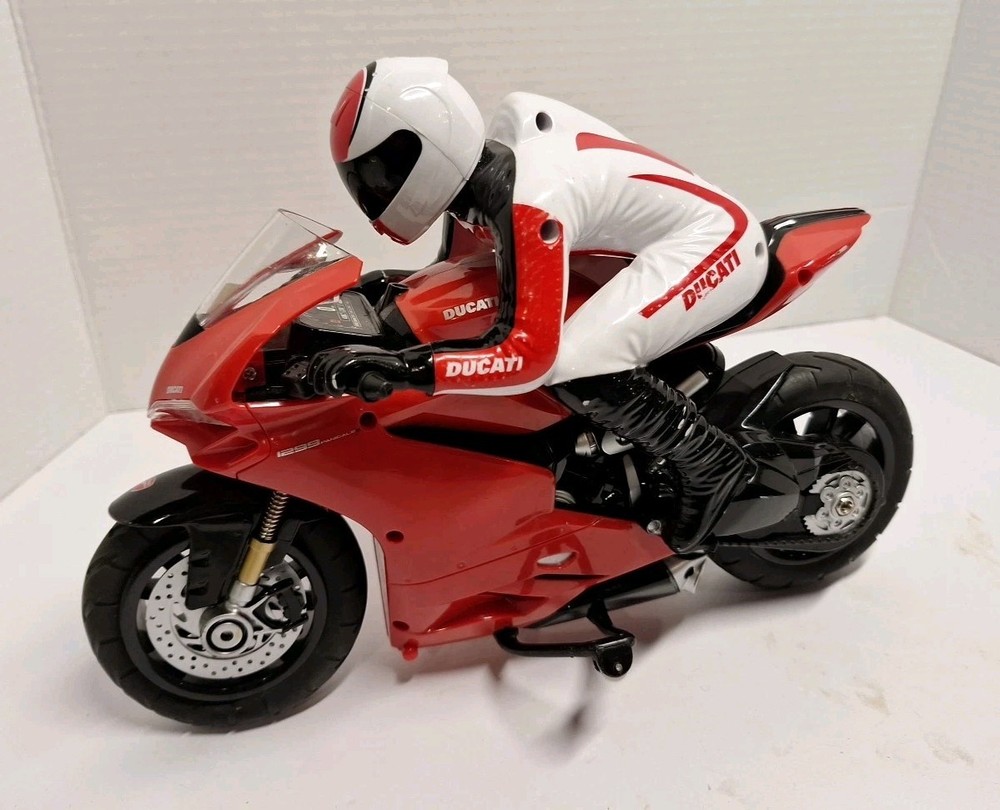 RC Ducati Motorcycle 1299 Panigale #84471  No Remote, Untested