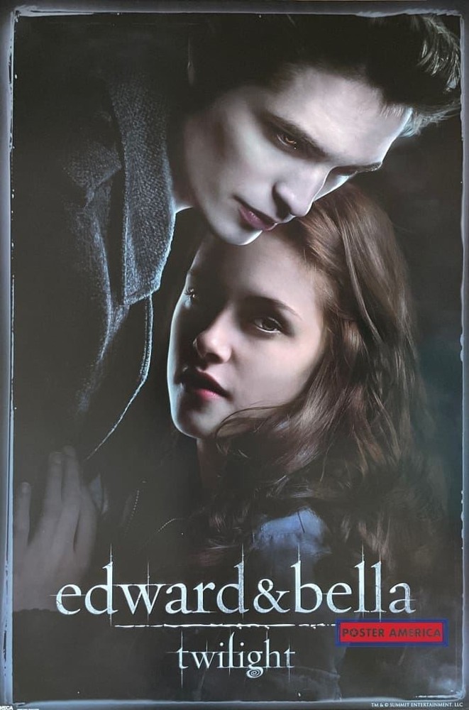 664051 Edward & Bella Twilight Photo Wall Print Poster