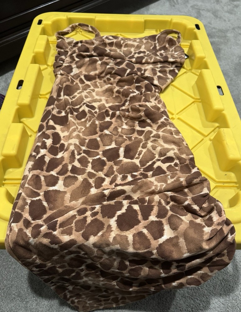 Sofia Vergara Sleeveless Dress Animal Print.  Size XS