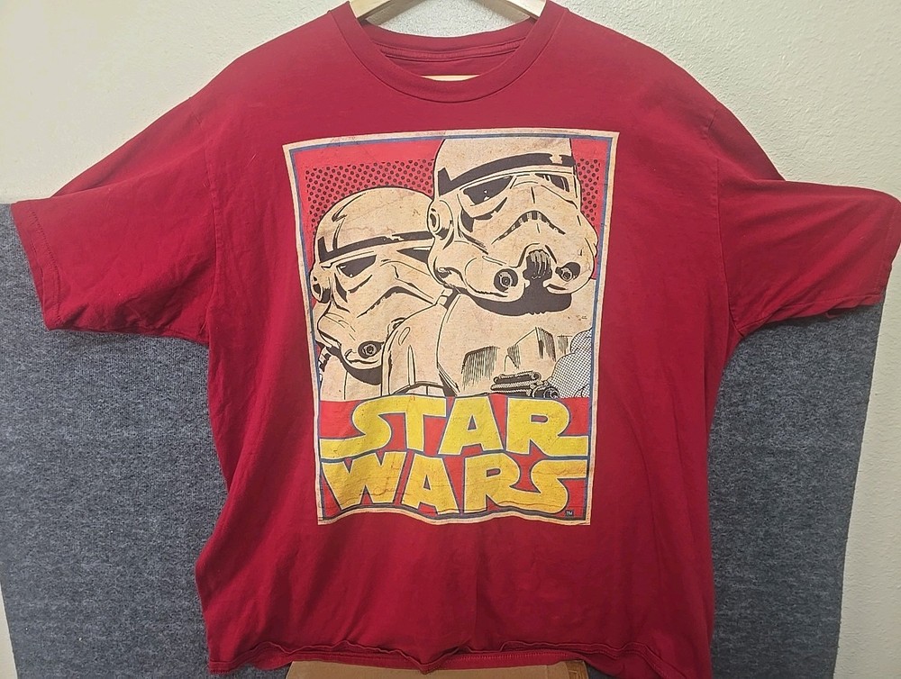 Star Wars Lucas Films Storm Trooper Graphic Red XL Short Sleeve T