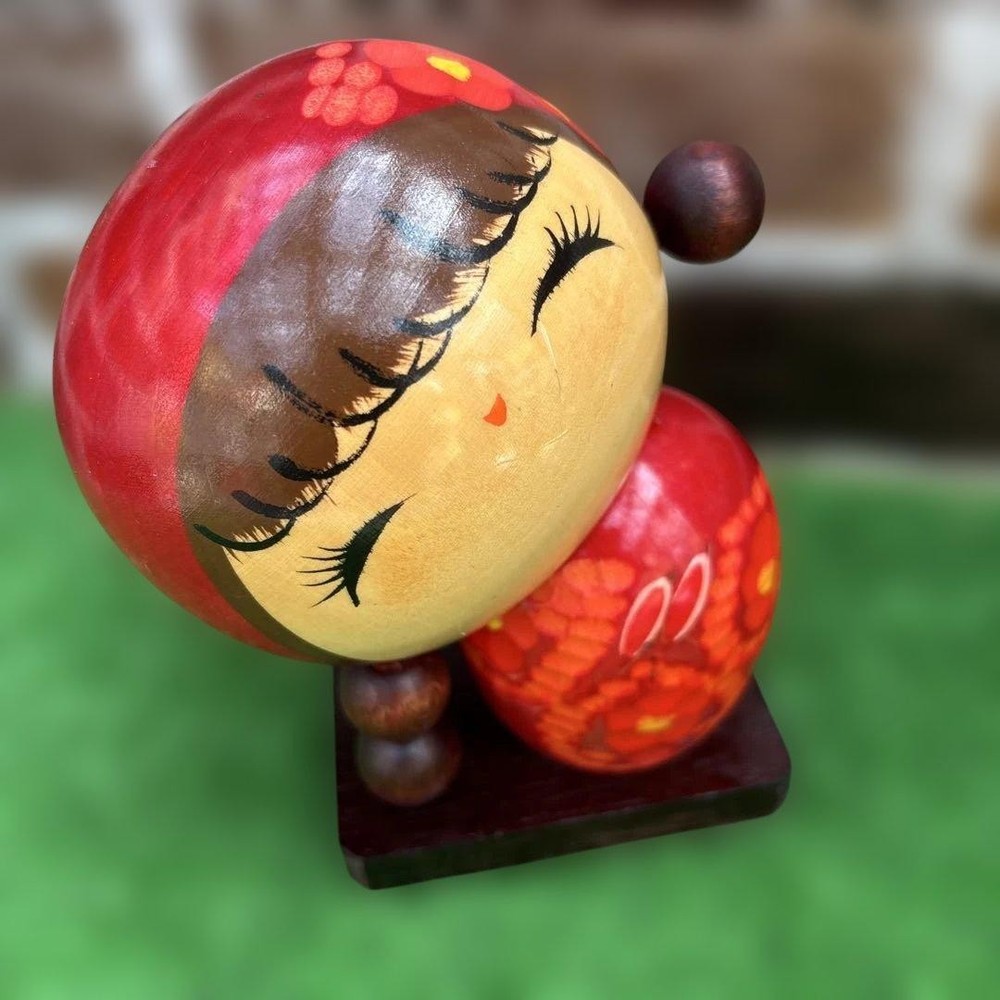 Showa Wooden Kokeshi Doll Hand Painted Red Japanese Folk Art 15cm