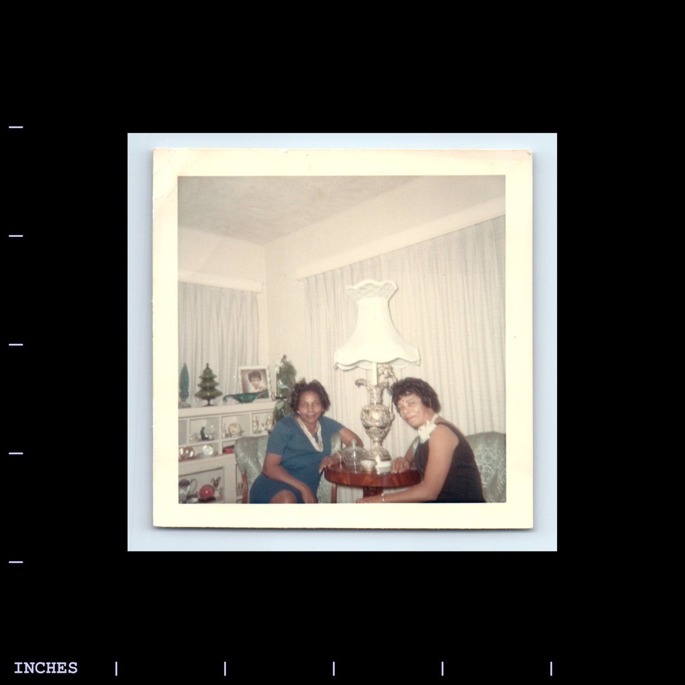 Square Color Photo BLACK AFRICAN AMERICAN WOMEN SITTING IN LIVING ROOM