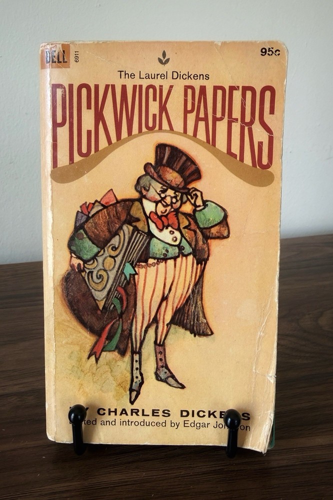 A Vintage 1964 Paperback Copy Of Pickwick Papers By Charles Dickens