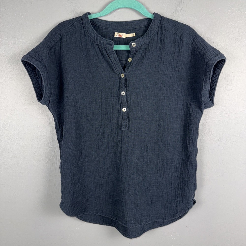 Faherty Dream Cotton Gauze Desmond Top Womens S Navy Blue Texture Henley Organic