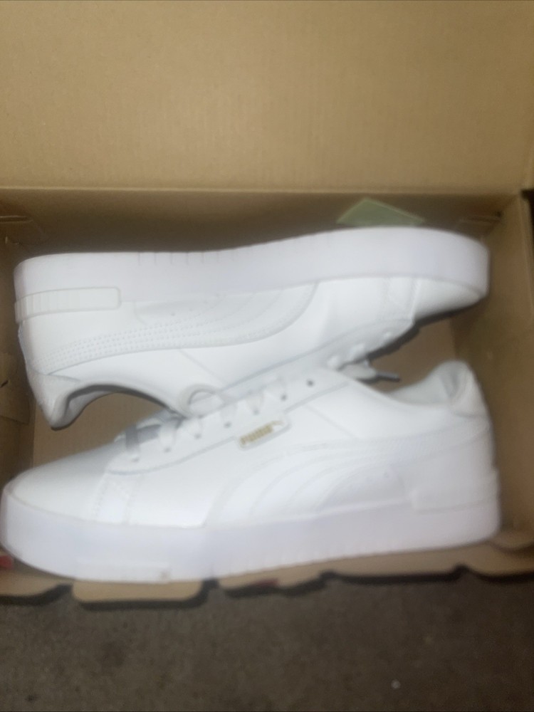 PUMA Women's Size 8.5 Court Sneakers Lace-up Shoes, White