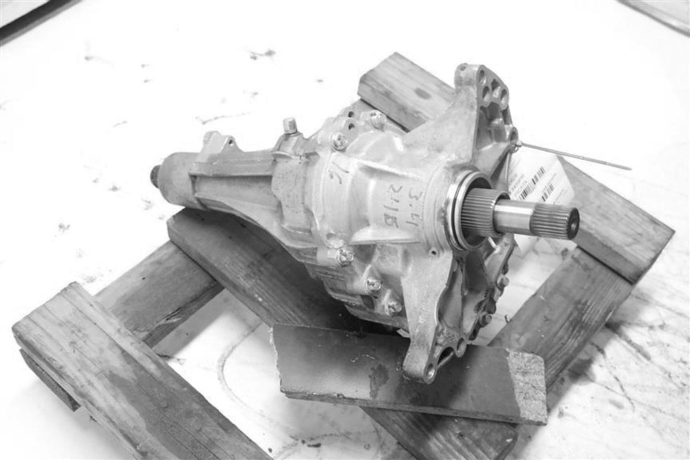 2015-2016 GMC Acadia 3.6L 4WD Transfer Case Part #23245651 U371-image