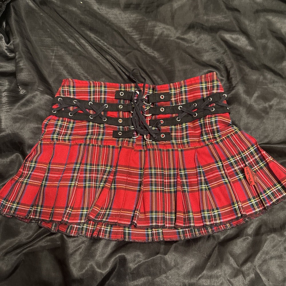 TRIPP NYC VINTAGE GOTH PUNK RED PLAID PLEATED MINI SKIRT SIZE Small USED