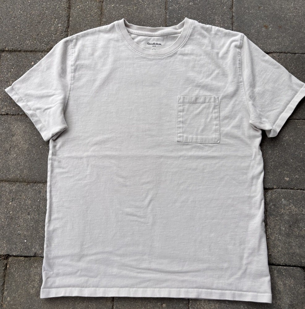 Goodfellow & Co short-sleeve T-shirt, crew neck. Beige pocket Men's Cotton M