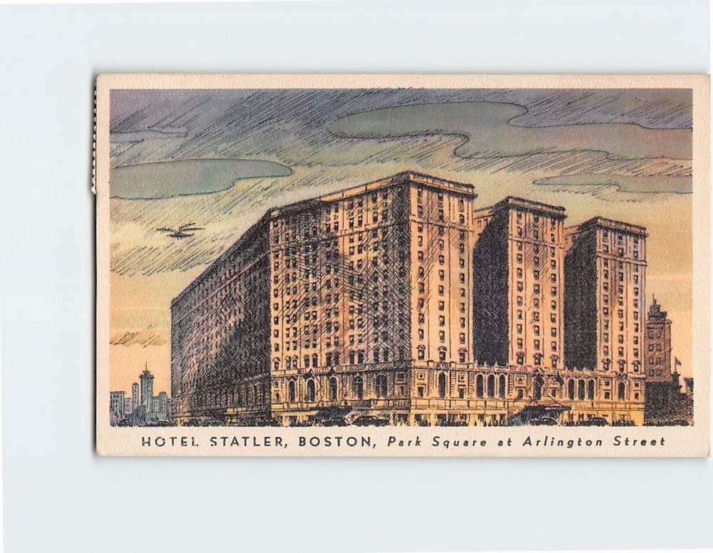 Postcard  Hotel Statler Boston Park Square at Arlington St Massachusetts