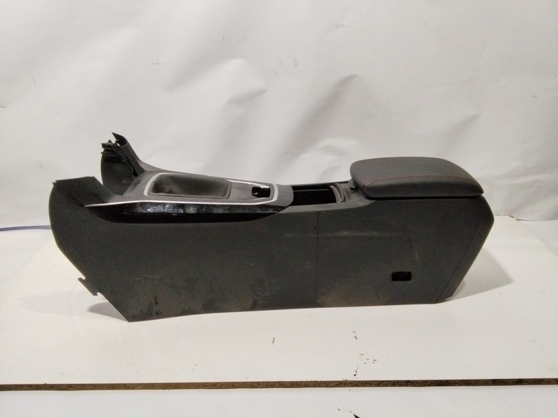armlehne PEUGEOT 308 2013 1846280