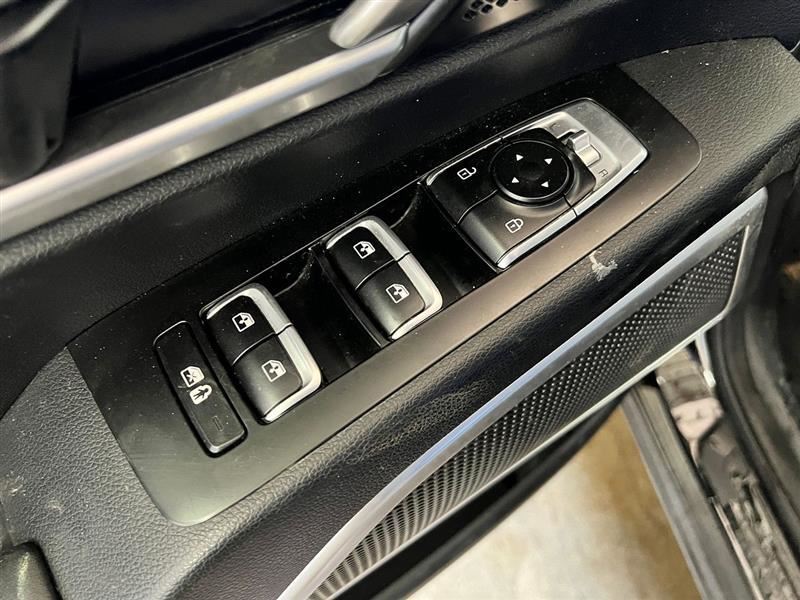 Driver Left Front Door Switch 93570S9050 Fits 20-22 Telluride 2874289