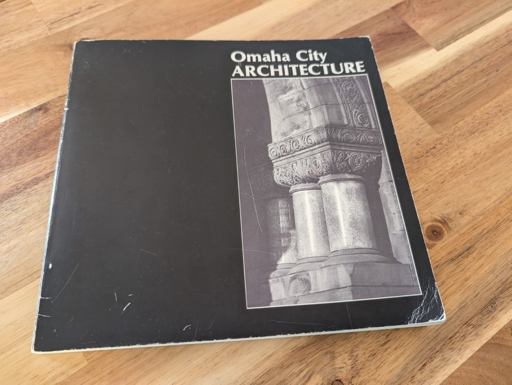Omaha City Architecture by Junior League Of Omaha Paperback Book
