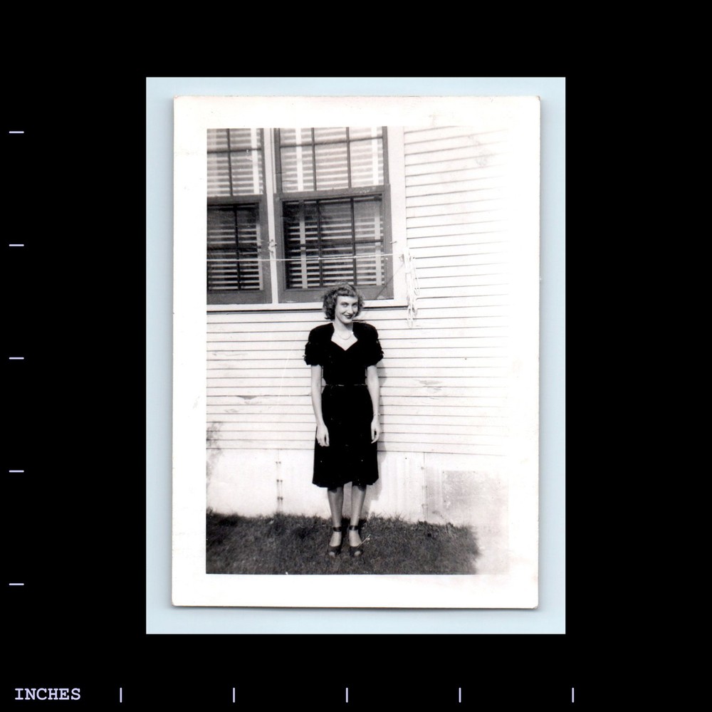 Old Vintage Photo LEGGY WOMAN OUTSIDE HOUSE