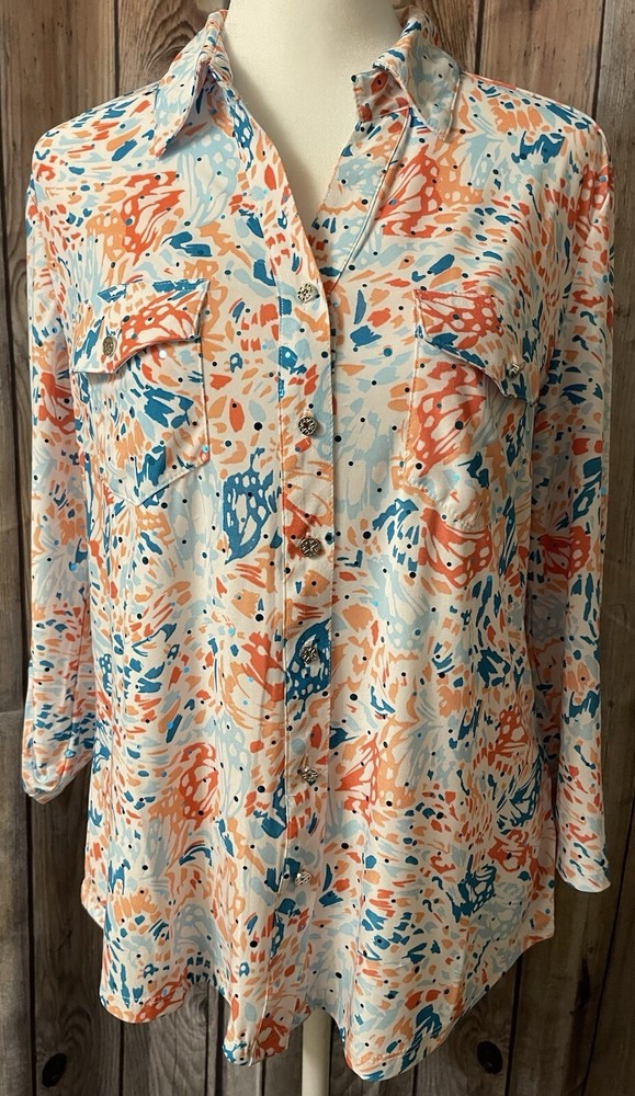 EMILY DANIELS*Long Sleeve Roll Tab Button Up Blouse Women’s Size Small - New!!