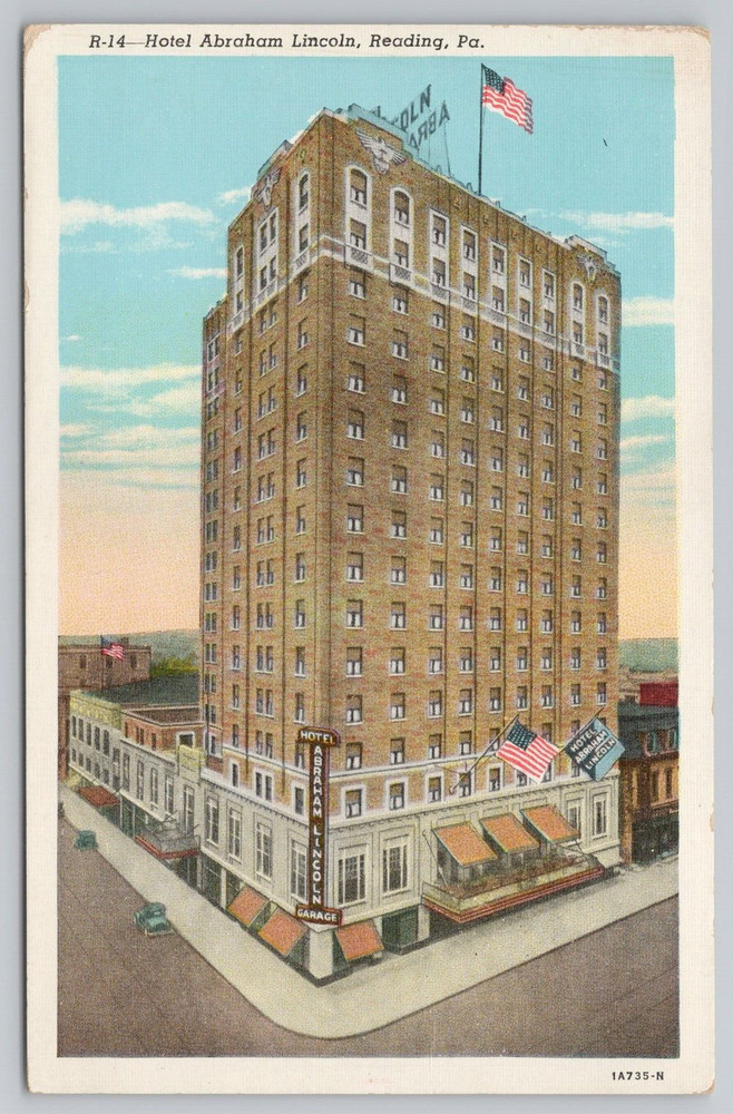 Hotel Abraham Lincoln Reading. Pennsylvania PA Postcard Linen