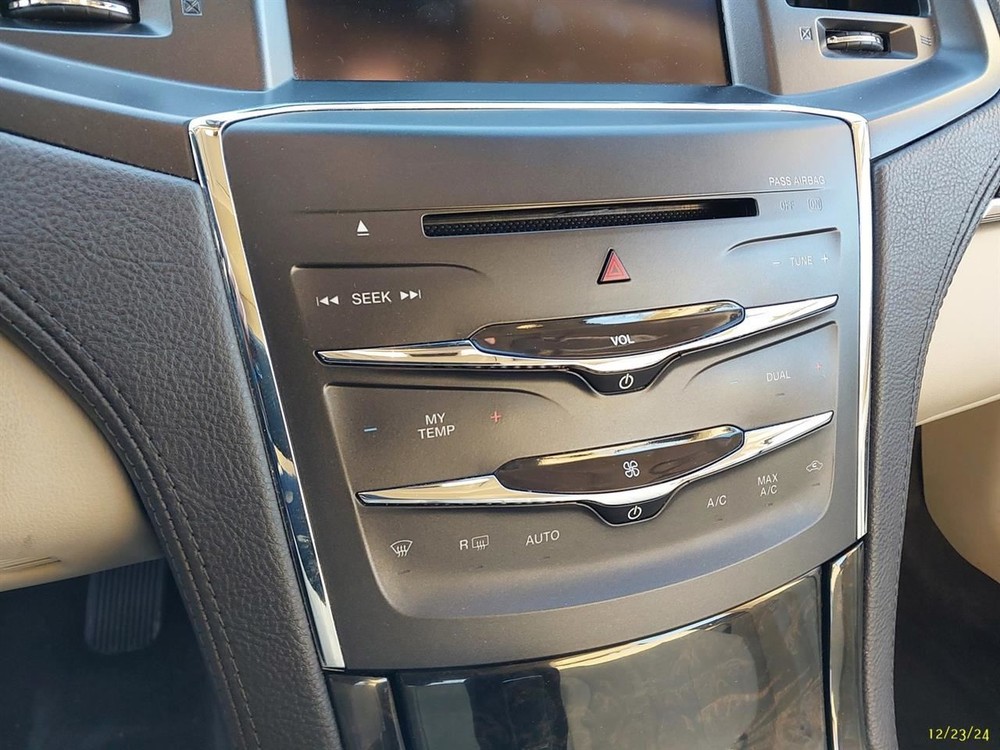 Audio Equipment Radio Control Panel Thru 12/01/13 Fits 13-14 MKS 3276205