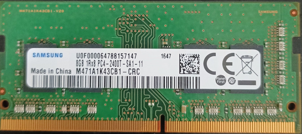 Samsung 8GB DDR4 SDRAM SO-DIMM PC4-2400T RAM M471A1K43CB1-CRC
