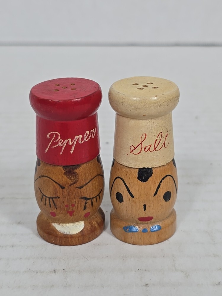 Vintage Wooden Chef's Salt & Pepper Shakers NC Japan  2 1/4 in.