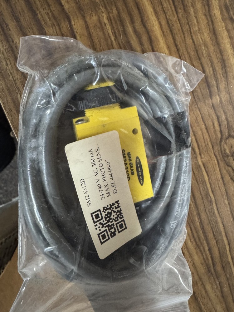 Banner Engineering Sm2A312D / Sm2A312D (Brand New)