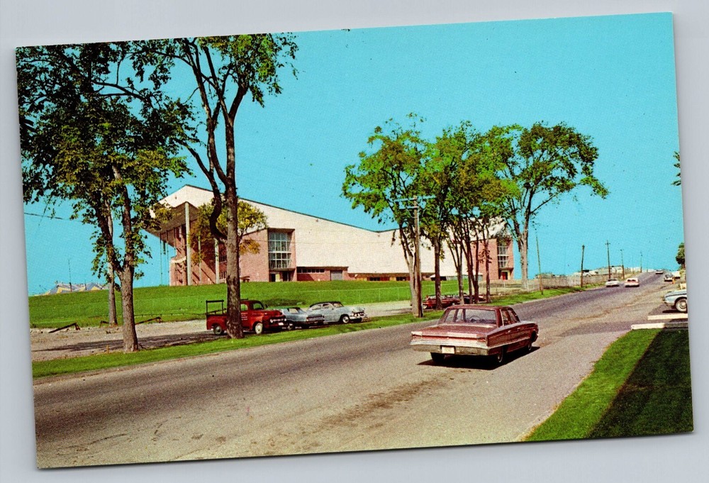 Municipal Auditorium Building Street View Bangor Maine C1960 Vtg Postcard