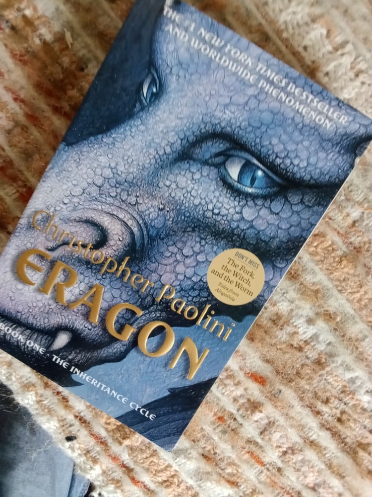 Eragon (Inheritance, Book 1) - Paperback By  Christopher Paolini (2005,Pb)