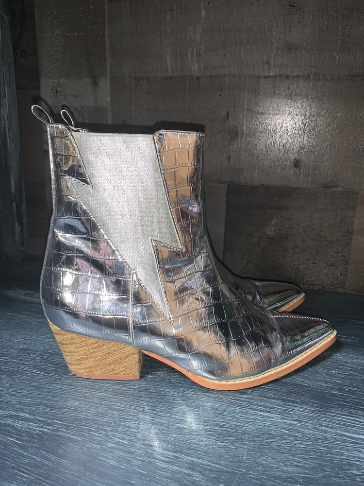 Pretty Little Thing Silver Lightning Bolt Ankle Cowboy Boots Women’s Size 5