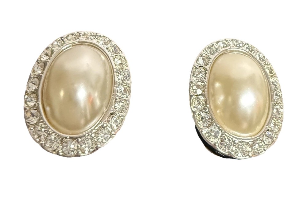 KENNETH JAY LANE Oval Faux Pearl Rhinestone Earrings Clip On Vintage KJL