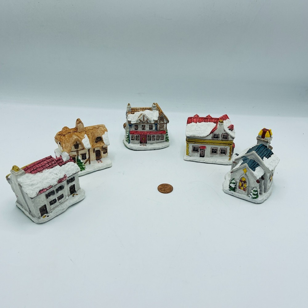 1988 Dickens Christmas Village RSVP Taiwan Holiday Houses 5-Piece Set