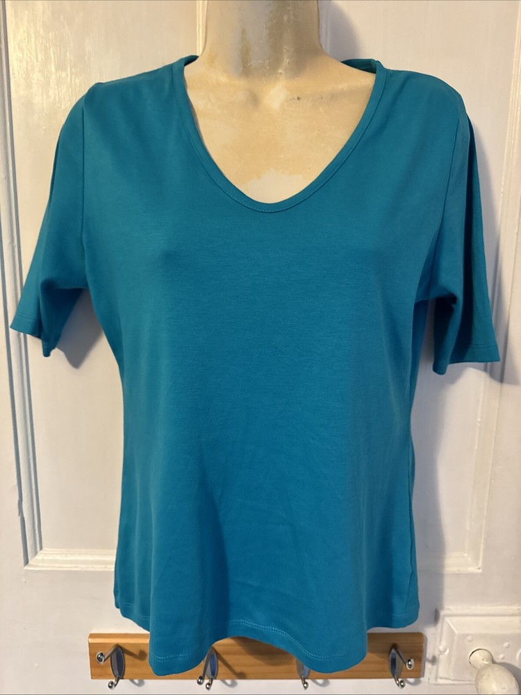 Spirit of the Andes Pima Cotton Jade Green V Neck T-Shirt Size M